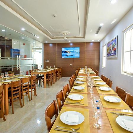 Hoang Long Hotel Ha Long Buitenkant foto