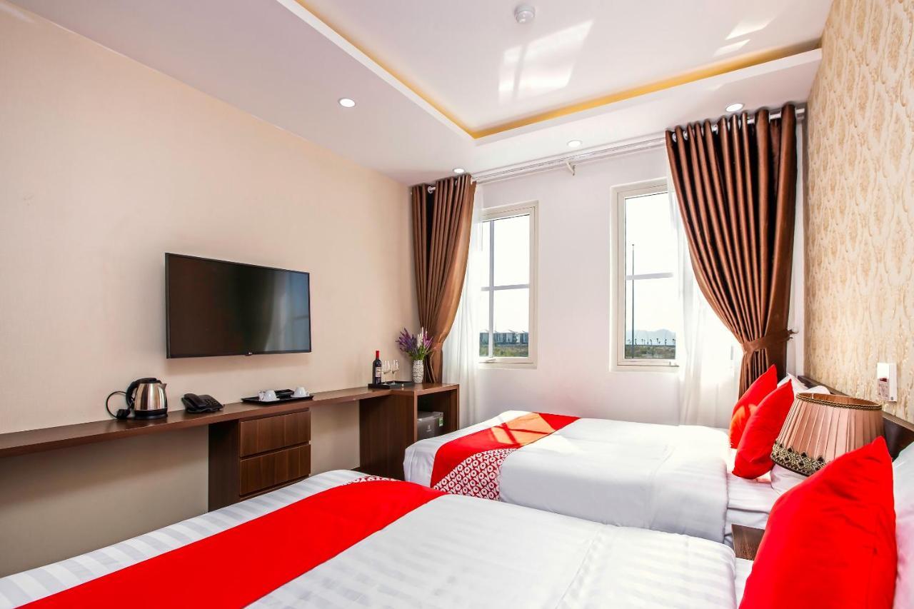 Hoang Long Hotel Ha Long Buitenkant foto