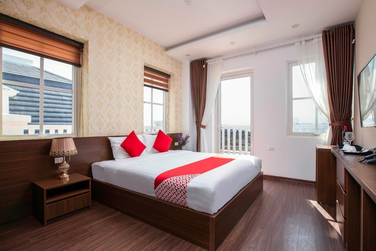 Hoang Long Hotel Ha Long Buitenkant foto